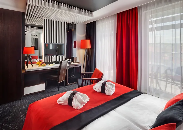 Hotell Clement 4*