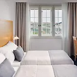 Clement 4* Praga