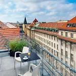 Clement Hotel 4*