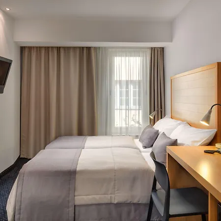Clement Otel 4*