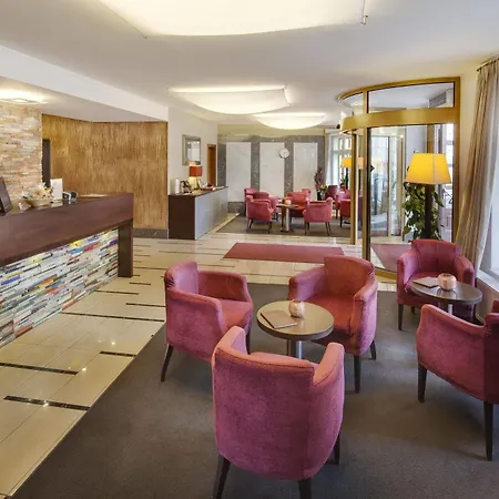 Hotel Clement