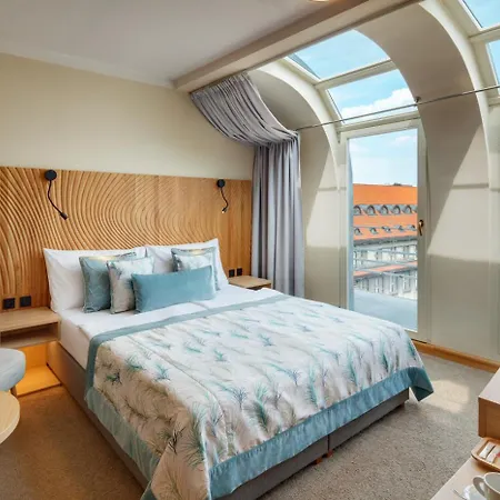 Hotel Clement 4*
